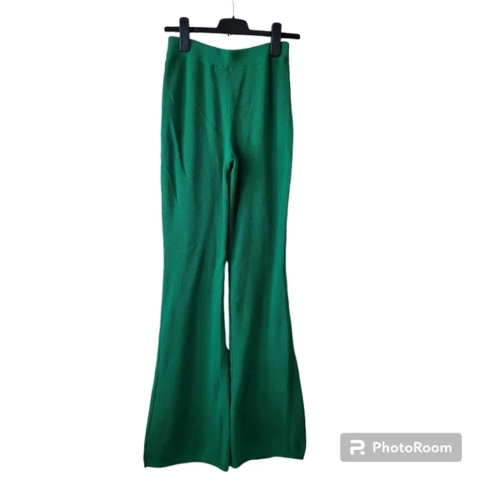NWT Zara high rise flare pant,Retro, 70s,100% cotton knit,M - Picture 3 of 9